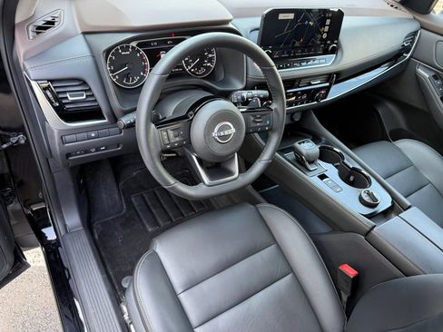 Used 2023 Nissan Rogue SL w/ SL Premium Package AWD/4WD image 18