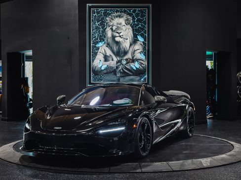 Used 2024 McLaren 750S Spider image 54