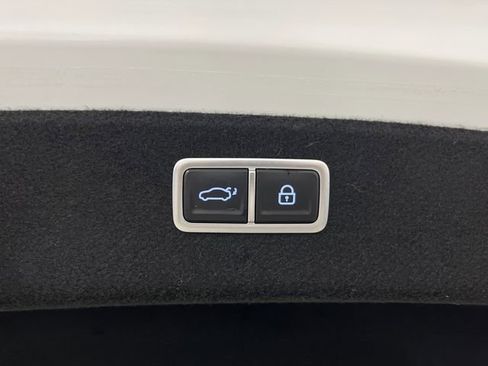 Used 2024 Genesis G80 3.5T Sport image 16