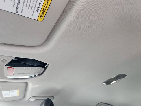 New 2025 Kia K4 EX image 18