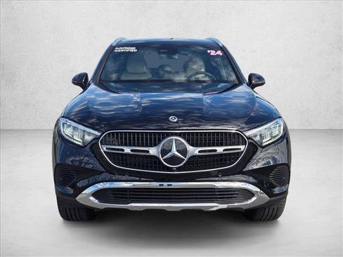 Used 2024 Mercedes-Benz GLC 300 GLC 300 image 2