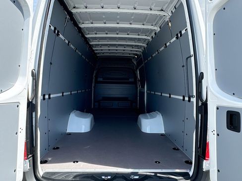 New 2026 Mercedes-Benz Sprinter 3500 image 21