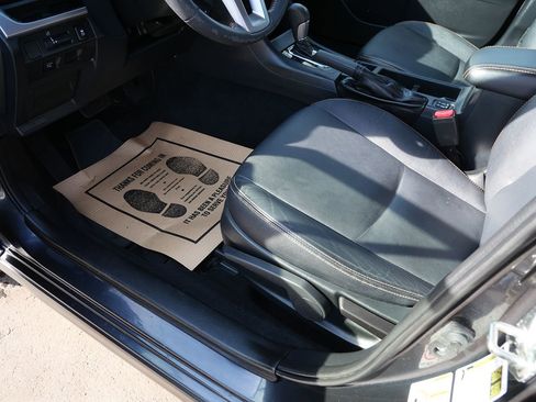 Used 2016 Subaru Crosstrek 2.0i Limited image 9