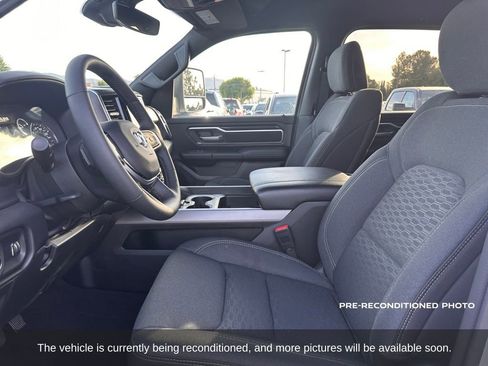 Used 2025 RAM 1500 Big Horn AWD/4WD image 11
