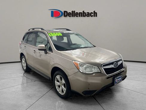 Used 2016 Subaru Forester 2.5i Premium w/ All-Weather Package AWD/4WD image 7