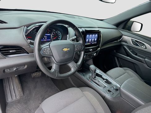 Used 2023 Chevrolet Traverse LT AWD/4WD image 7