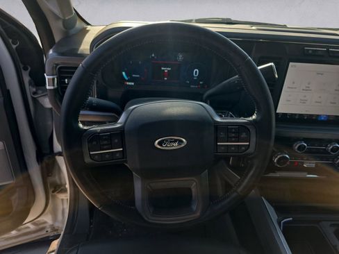 Used 2024 Ford F250 Lariat w/ Chrome Package image 12