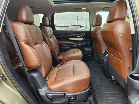 Used 2022 Subaru Ascent Touring AWD/4WD image 15