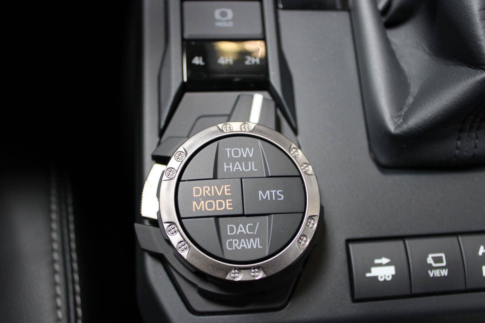Certified 2026 Toyota 4Runner TRD Off-Road Premium w/ Tow Technology Package AWD/4WD image 26