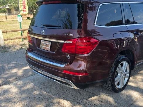Used 2015 Mercedes-Benz GL 450 4MATIC image 5