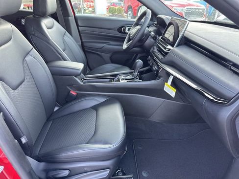 New 2026 Jeep Compass Latitude image 48