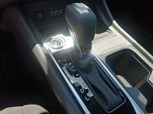 Certified 2024 Nissan Sentra SV w/ All-Weather Package FWD image 15