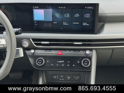 Used 2025 Hyundai Sonata SEL FWD image 17