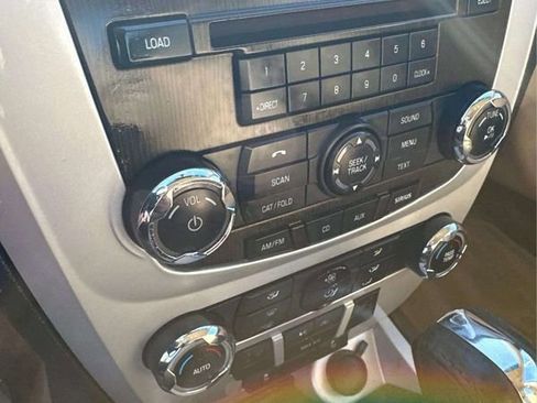 Used 2010 Mercury Milan Premier image 29