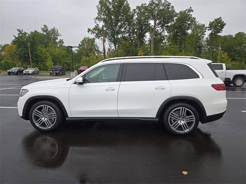 New 2026 Mercedes-Benz GLS 450 4MATIC image 6