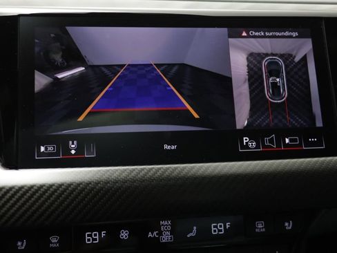 Used 2024 Audi e-tron GT Prestige AWD/4WD image 11