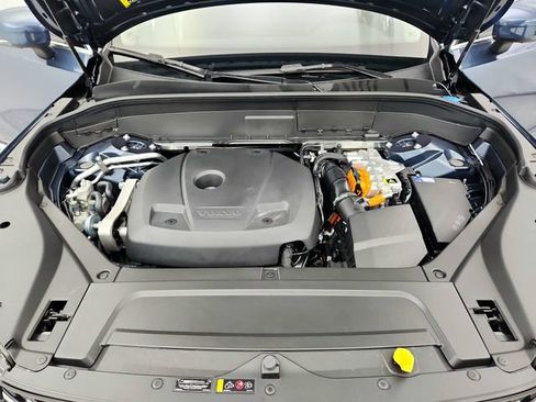 New 2026 Volvo XC90 T8 Plus image 29