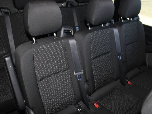 Used 2019 Mercedes-Benz Sprinter 2500 image 19
