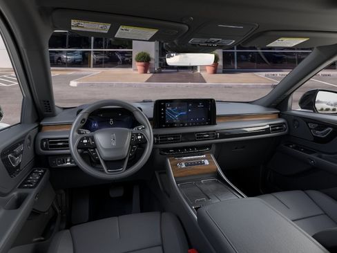 New 2026 Lincoln Aviator Reserve RWD image 9