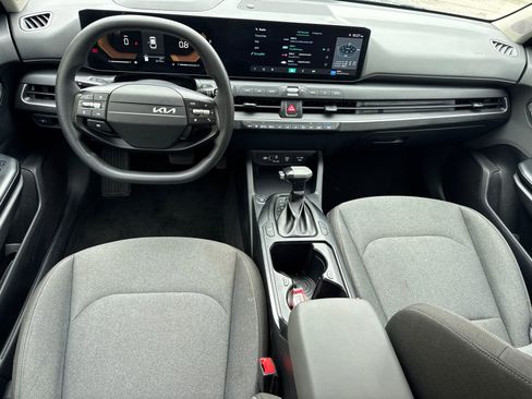 Used 2025 Kia K4 LXS image 22