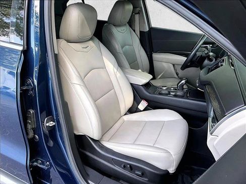 Used 2019 Cadillac XT4 Premium Luxury w/ Driver Awareness Package FWD image 9