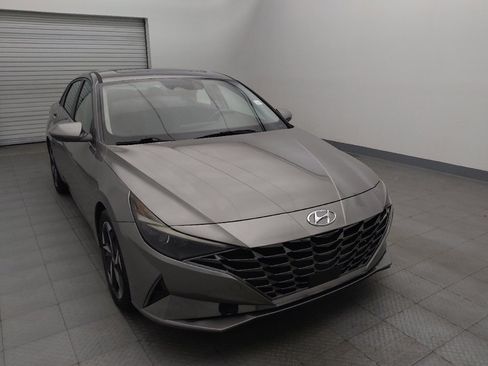 Used 2021 Hyundai Elantra Limited w/ Cargo Package FWD image 14