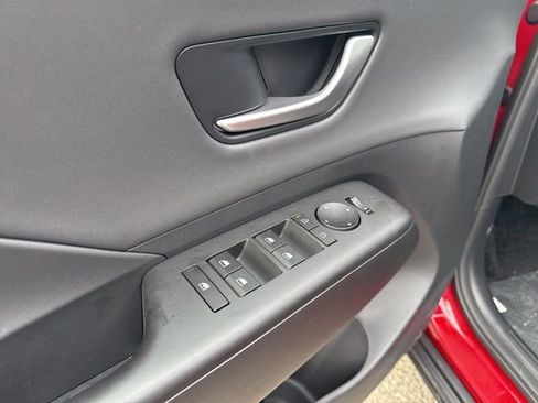 New 2026 Hyundai Kona SEL Premium AWD/4WD image 18