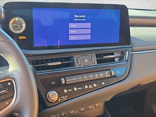 Used 2025 Lexus ES 350 w/ Premium Package FWD image 13