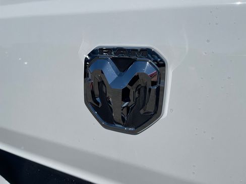 New 2026 RAM ProMaster 2500 w/ Convenience Group FWD image 12