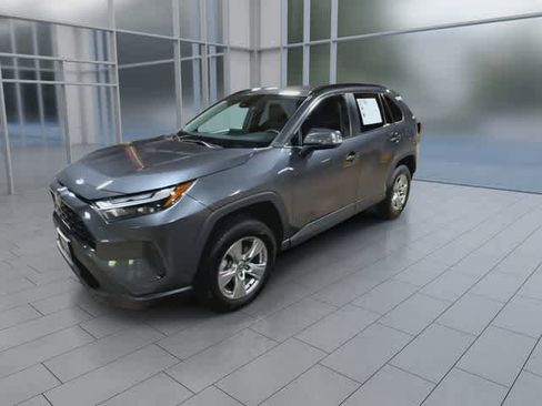 Certified 2024 Toyota RAV4 XLE AWD/4WD image 4
