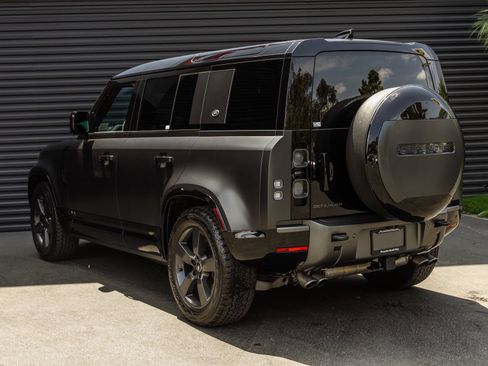 Used 2024 Land Rover Defender 110 Carpathian Edition AWD/4WD image 3
