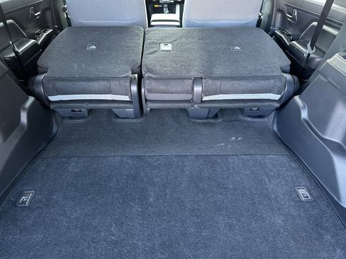 Used 2025 Toyota 4Runner TRD Off-Road image 15