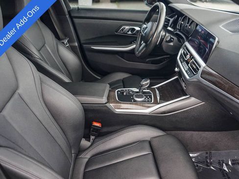Used 2020 BMW 330i image 17