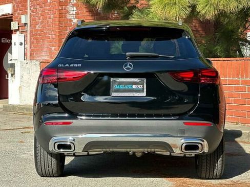 Certified 2026 Mercedes-Benz GLA 250 image 5