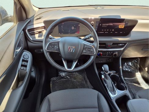 Used 2024 Buick Encore GX Preferred FWD image 7