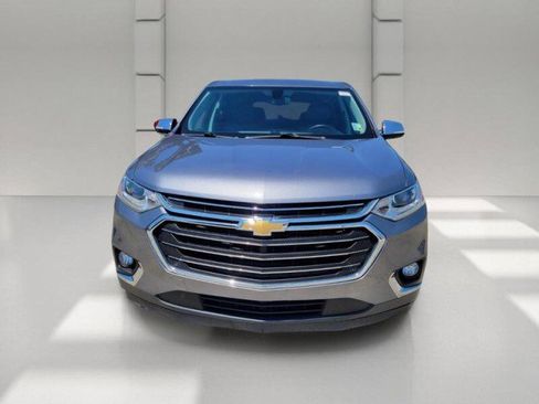 Used 2019 Chevrolet Traverse LT w/ LPO, Floor Liner Package FWD image 2
