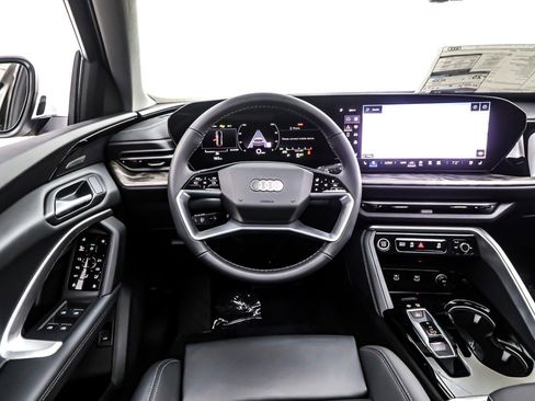 New 2025 Audi Q5 Premium Plus image 4