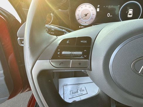 Used 2024 Hyundai Elantra SEL w/ Convenience Package image 29