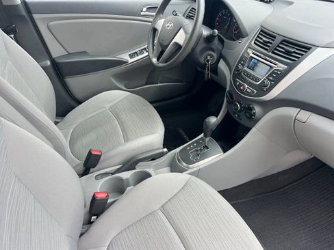 Used 2015 Hyundai Accent GLS image 16