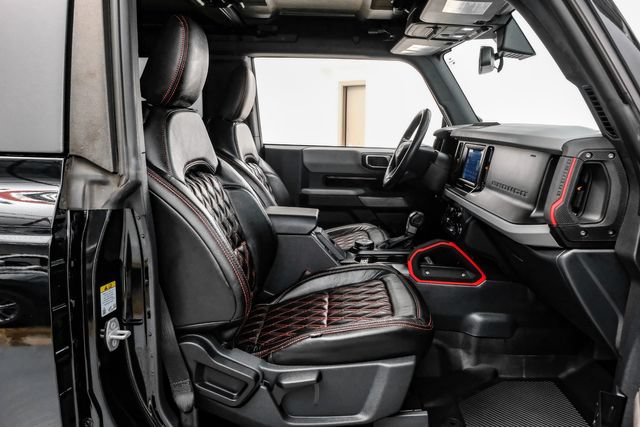 Used 2022 Ford Bronco Badlands w/ Sasquatch Package AWD/4WD image 42