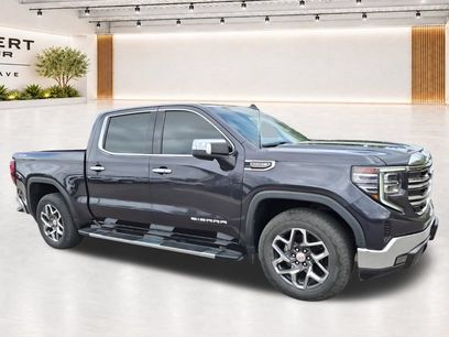 Used 2022 GMC Sierra 1500 SLT w/ SLT Convenience Package