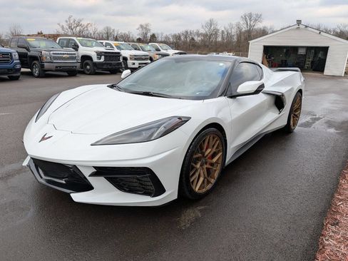 Used 2023 Chevrolet Corvette Stingray 2dr Coupe w/2LT image 4