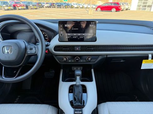 New 2026 Honda HR-V LX image 23