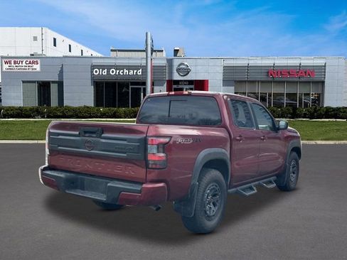 Used 2025 Nissan Frontier PRO-4X image 4