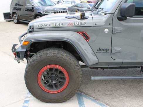 Used 2021 Jeep Gladiator Sport AWD/4WD image 7