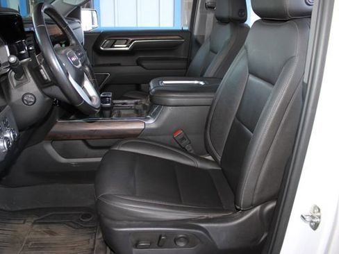 Used 2022 GMC Sierra 1500 SLT w/ SLT Premium Plus Package image 21