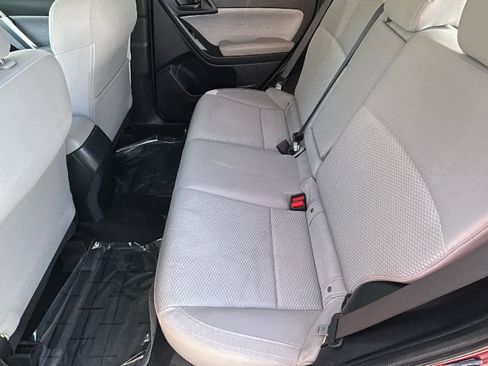 Used 2017 Subaru Forester 2.5i Premium w/ All-Weather Package AWD/4WD image 24