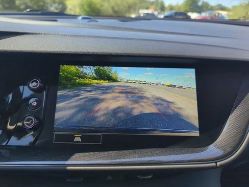 Used 2022 Buick Envision Preferred AWD/4WD image 13