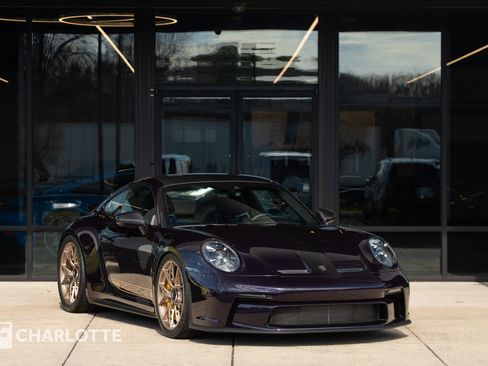 Used 2022 Porsche 911 GT3 image 1