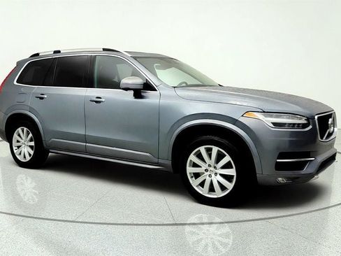 Used 2019 Volvo XC90 T6 Momentum w/ Protection Package Premier AWD/4WD image 3